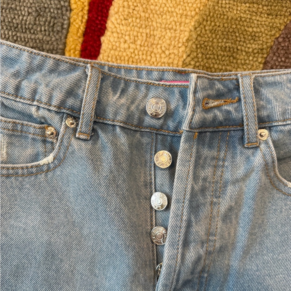Edikted Denim Jean Shorts Button Fly High Rise Very Distressed Ripped Size XS - Picture 3 of 5